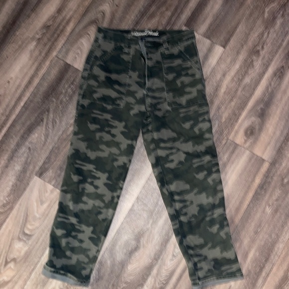 Camo Jogger Pants - Picture 1 of 5